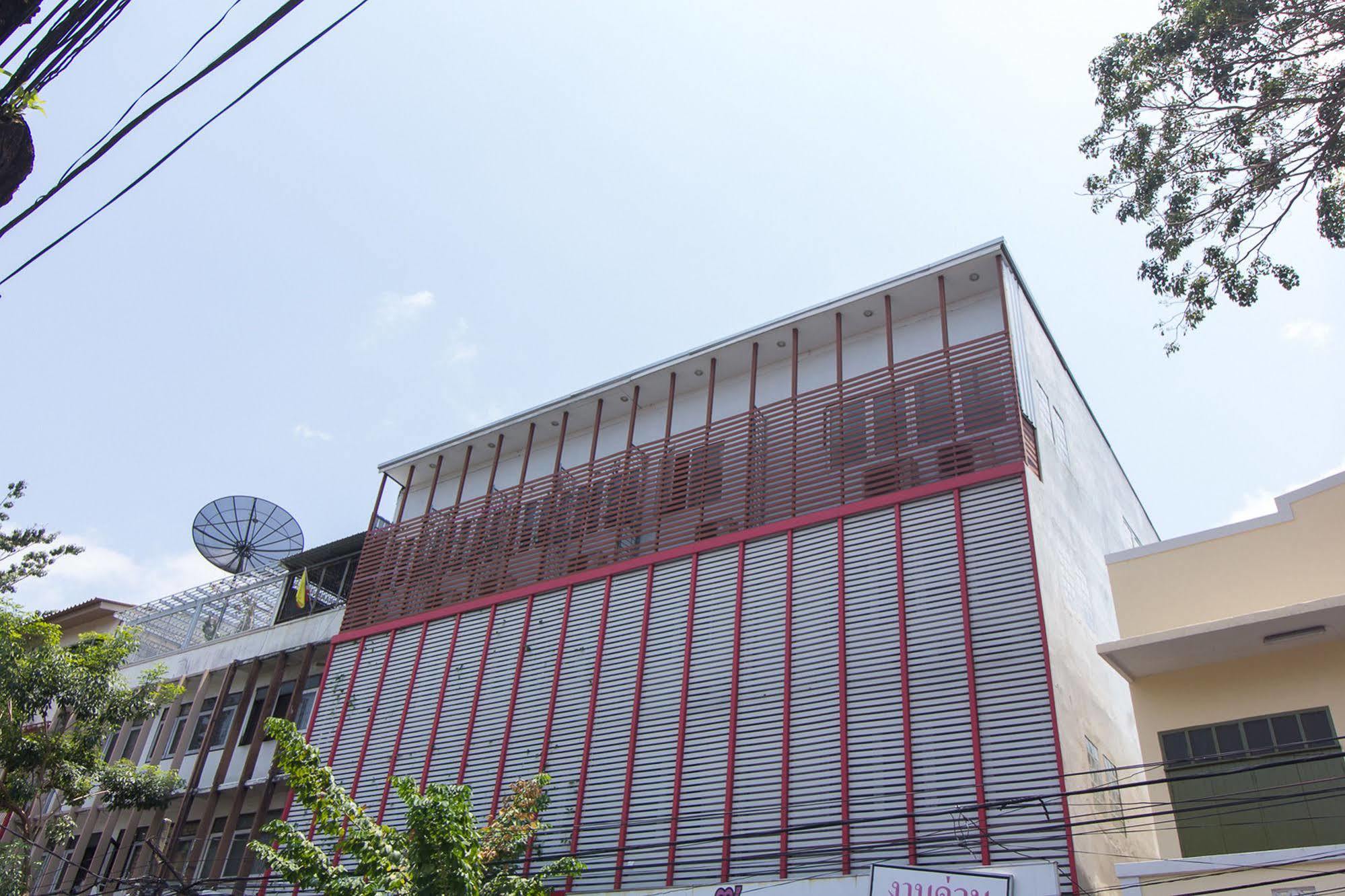 禅室酒店-达荣拉克路 曼谷 外观 照片
